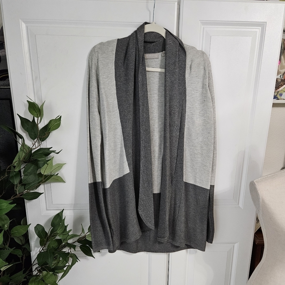 Gray and White Women's Sweater Cardigan